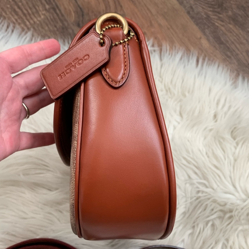 Coach Willow Saddle Bag Signature B4/ Tan Rust - Picture 9 of 16